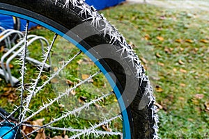 Bicycle tire with hoarfrost