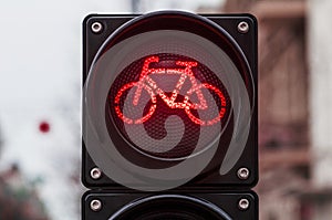 Bicycle traffic signal, red light