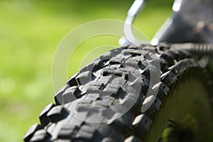 Bicycle tyre tread