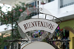 Bienvenidos Wrought Iron Sign Stand