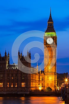 Big Ben Clock Tower and Houses of Parliament at city of westminster, London, UK