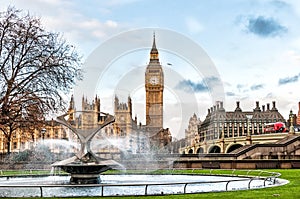 Big Ben and the fountain of St Thomas Hospital Trust, London