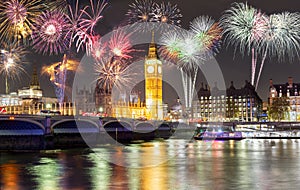 Il grande un ponte londra fuochi d'artificio 