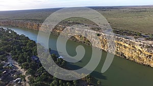 Big Bend on Murray River near Nildottie