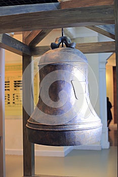 Big bronze bell