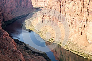 Big Canyon, Small Raft