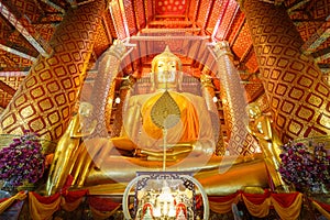 Big gold buddha statue
