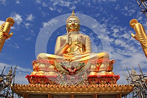 Big golden Buddha statue