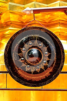 Big gong