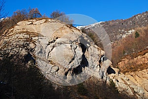 The big rock shaped like a human head