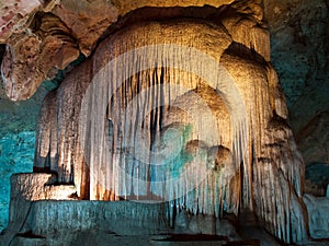 Big stalactite wall