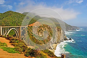 Big Sur, Bixby Creek Bridge, viewpoint, green, landscape, nature, California, Usa, cliff, beach, coastline, mist, fog, road