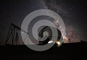 Big Telescope Alt-azimuthal with story night and Milky Way