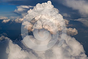 Big thunderstorm cloud