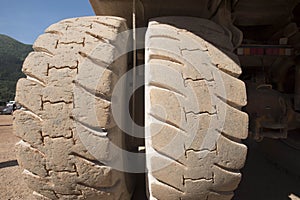 Big tires of commercial vehicles