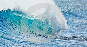 Big wave breaking in summer