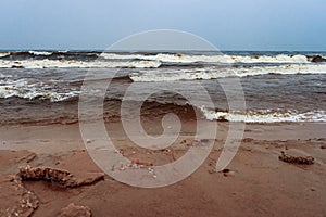 Big waves of a winter lake