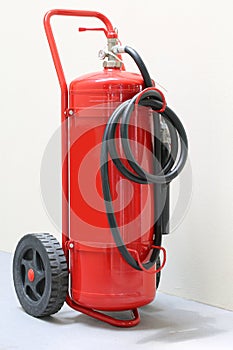 Big wheeled fire extinguisher