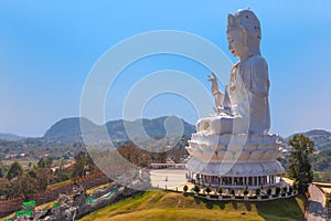 the biggest Guanyin statue in Chinese temple wat Hyua Pla Kang