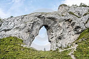 Najväčšie skalné okno, Ohniště, Nízke Tatry, Slovensko