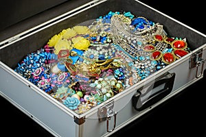 Bijouterie collection in briefcase