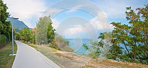 bike route Ciclopista del Garda, along the lakeside Gardasee, Toscolano landscape