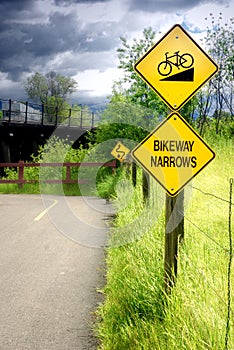 Bikeway Narrows Sign