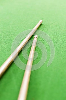 Billiard cue