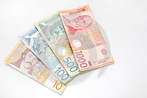 Bills of serbian dinars