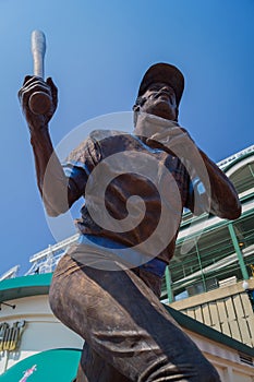 Billy Williams Statue