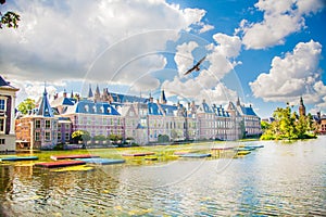 BINNENHOF HOFVIJFER DEN HAAG BLUE CLOUDY SKY