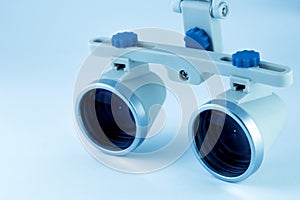 binocular loupes dentistry. Application of optics in the treatment of dental diseases. The concept of new technologies in medicine