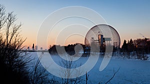 the biosphere on ÃŽle Sainte-HelÃ¨ne on a freezing morning,