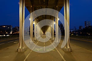 Bir Hakeim bridge - Paris