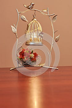 Bird cage flower arrangement vintage wedding decorations