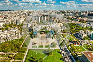 Birdâ€™s eye view of Parc AndrÃ© Javel CitroÃ«n in Paris