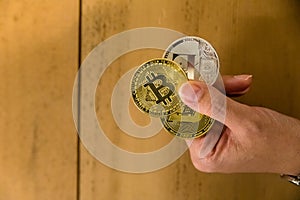 Bitcoin Encrypted money virtual money Exchange Speculate Future