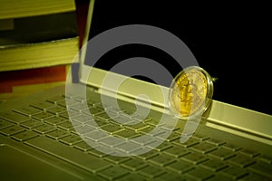 Bitcoin investing in cryptocurrencies. Gold coin