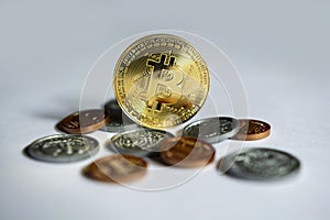 Bitcoin and US coin