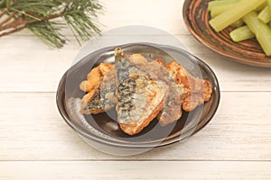 Bite-sized mackerel marinated in soy sauce and deep-fried to a crisp.