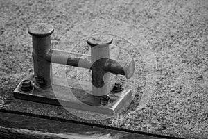 Bitts on the shoreside is close