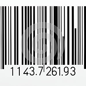 Black barcode on a white background with vertical bars of varying thickness. Below the