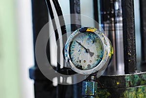 BLACK barometer for printing jar at typography