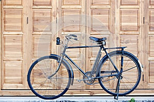 Black bicycle photo