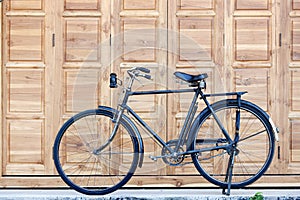 Black bicycle