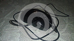 Black computer mouse for better keyboard control