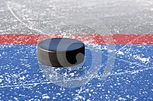 Black hockey puck