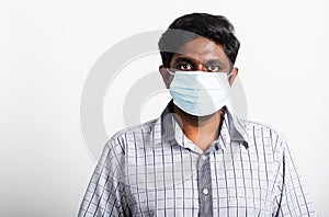 black man wearing face mask protective from virus coronavirus