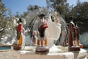 Black matador figurines and bailaora or female dancers