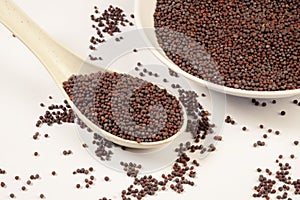 Black mustard seeds